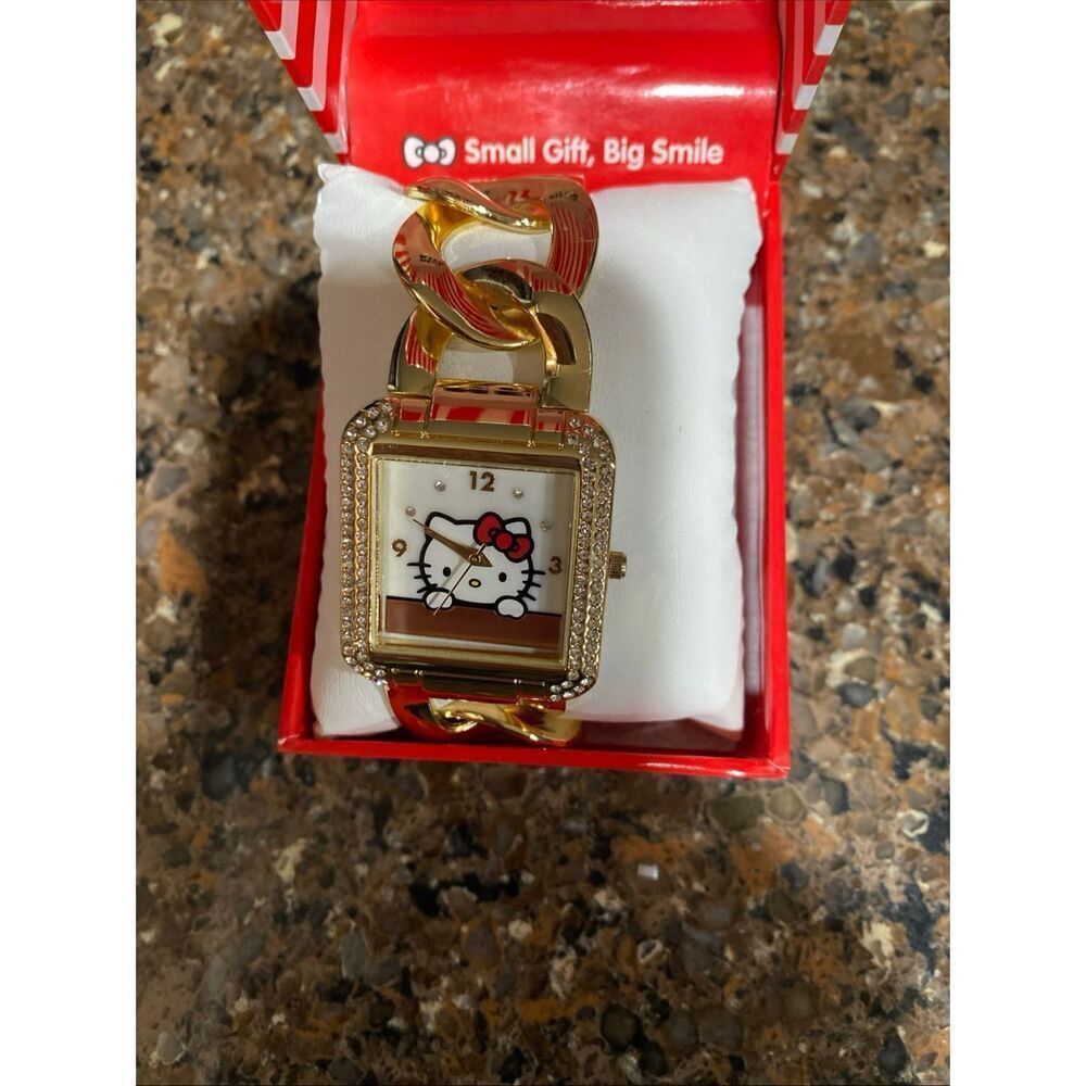 Hello Kitty by Sanrio Limited Edition Metal Golden Watch Bracelet New - Picture 2 of 7